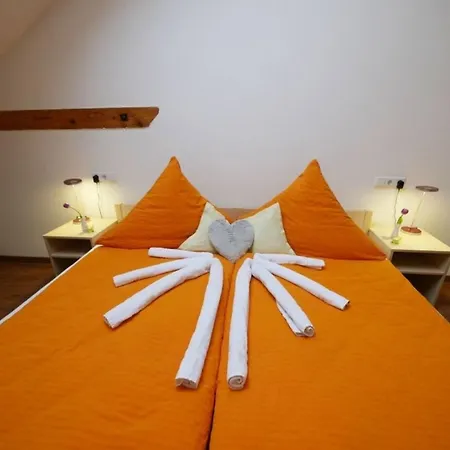 Apartment 5 *